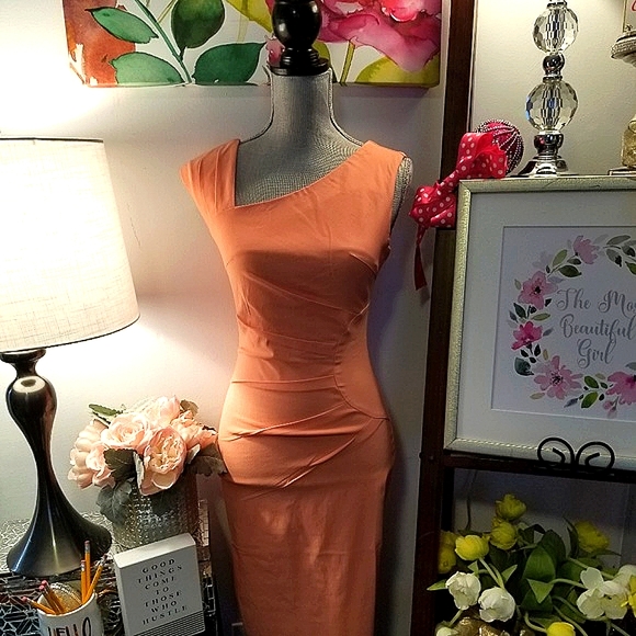 🤗🤗🤗NWOT Asymmetrica Vintage Style Wiggle Dress - Picture 6 of 6